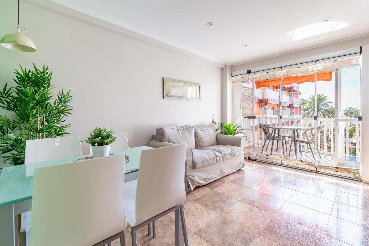 Apartamento Pobla De Farnals, Vistas Al Mar, Wifi プエブラ・ド・ファルナルス エクステリア 写真